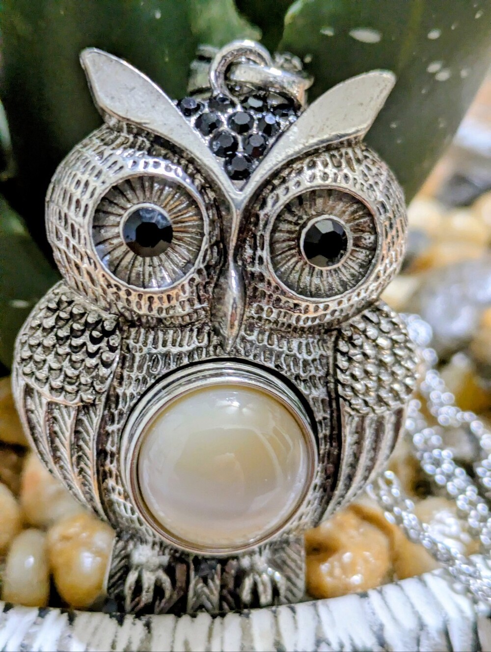 Vintage-Inspired Silver Owl Pendant Necklace with Pearl Accent - Women Jewelry